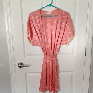Chic Coral Vintage Barbizon Robe